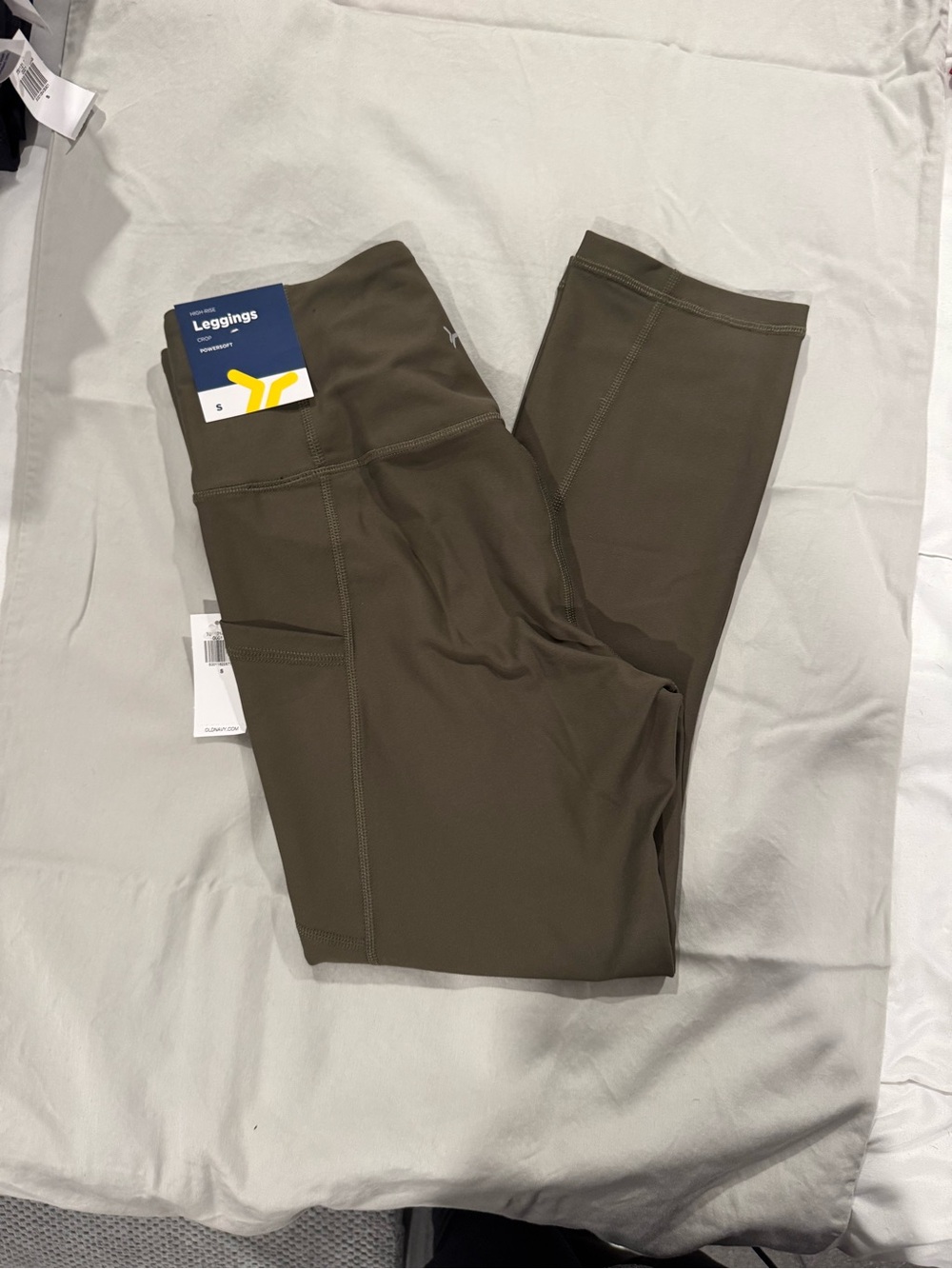 Old Navy Olive Green Active Crop Leggings